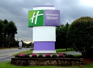 Sign of Holiday Inn Resort Lake George
