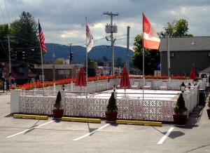 Econo Lodge Lake George Outdoor pool